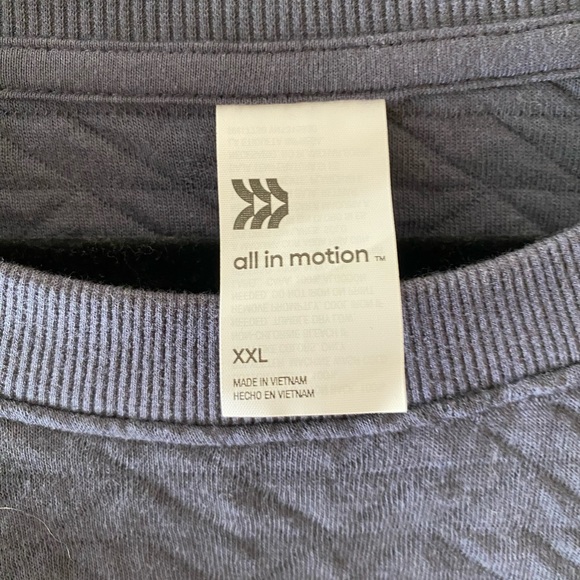 All In Motion Quilted Hip Length Sweatshirt w/ Kangaroo Pocket NWT - Picture 3 of 6
